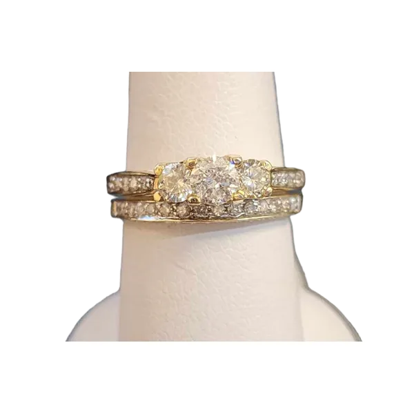 Engagement Ring B & L Jewelers Danville, KY