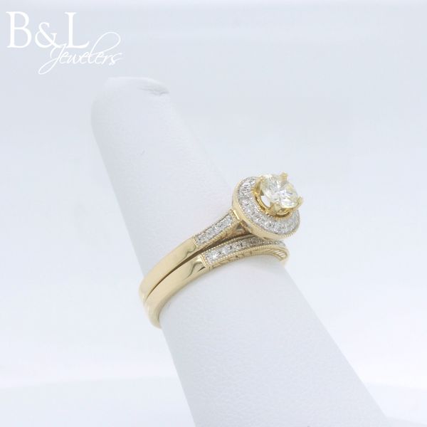 Engagement Ring Image 2 B & L Jewelers Danville, KY