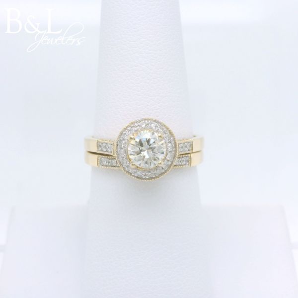 Engagement Ring B & L Jewelers Danville, KY