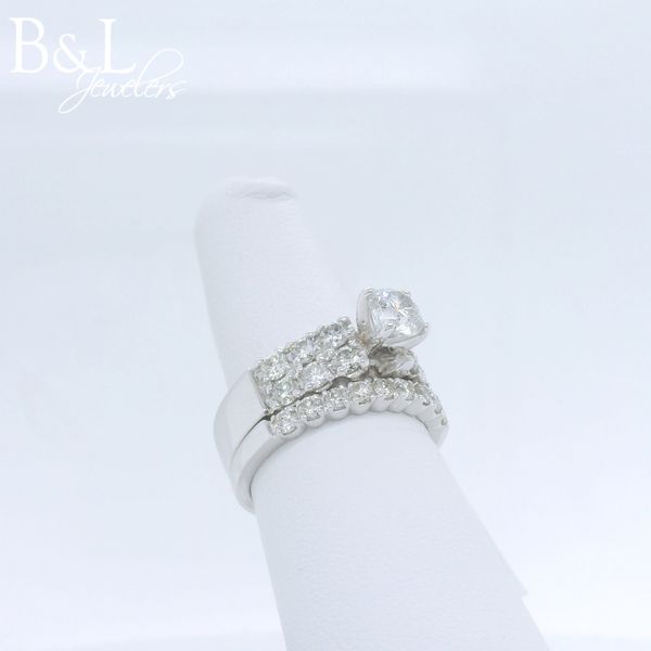 Engagement Ring Image 2 B & L Jewelers Danville, KY