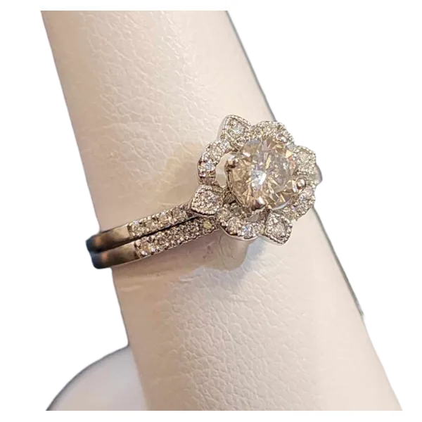 Engagement Ring Image 2 B & L Jewelers Danville, KY