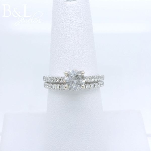Engagement Ring B & L Jewelers Danville, KY