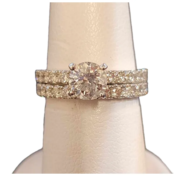 Engagement Ring B & L Jewelers Danville, KY
