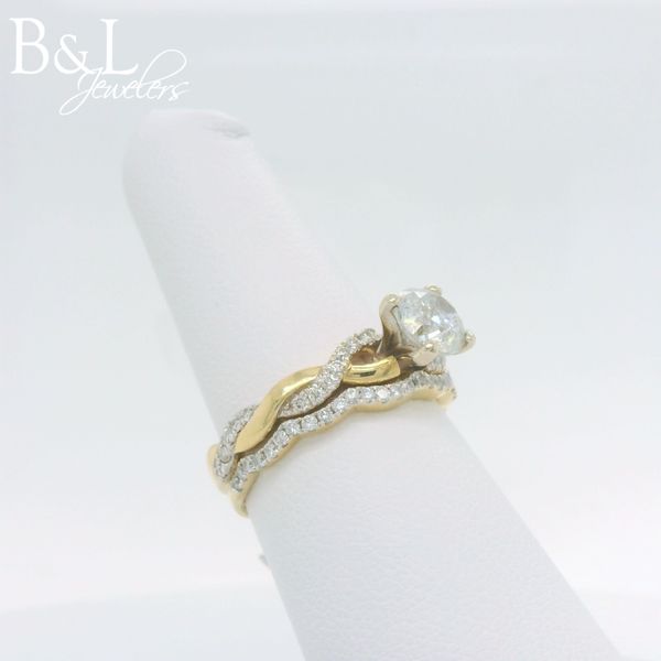 Engagement Ring Image 2 B & L Jewelers Danville, KY