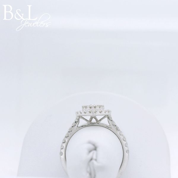 Engagement Ring Image 3 B & L Jewelers Danville, KY