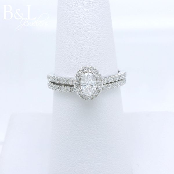 Engagement Ring B & L Jewelers Danville, KY
