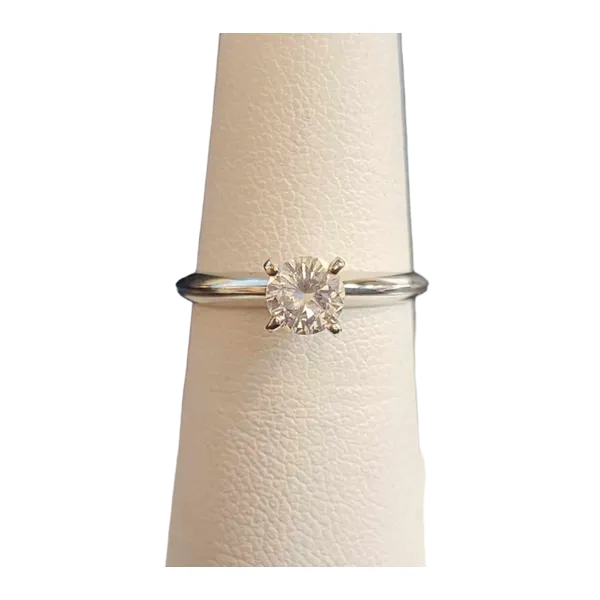 Engagement Ring B & L Jewelers Danville, KY