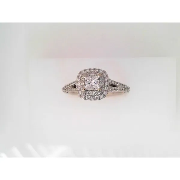 Engagement Ring B & L Jewelers Danville, KY