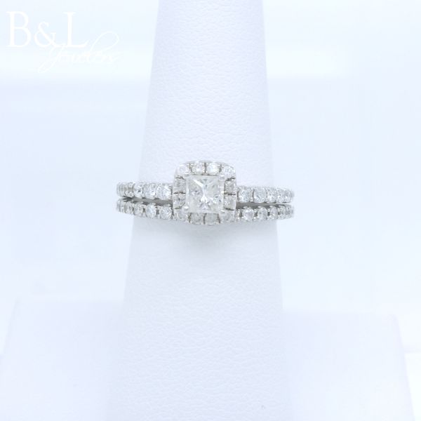 Engagement Ring B & L Jewelers Danville, KY