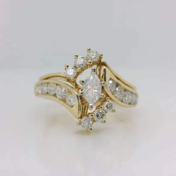 Engagement Ring B & L Jewelers Danville, KY