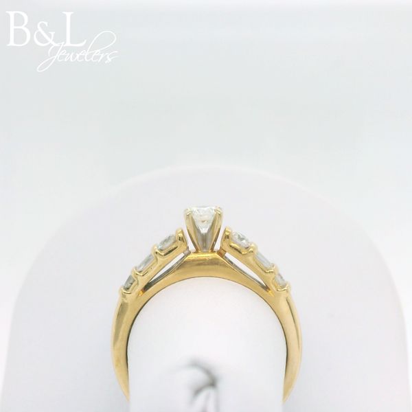 Engagement Ring Image 3 B & L Jewelers Danville, KY