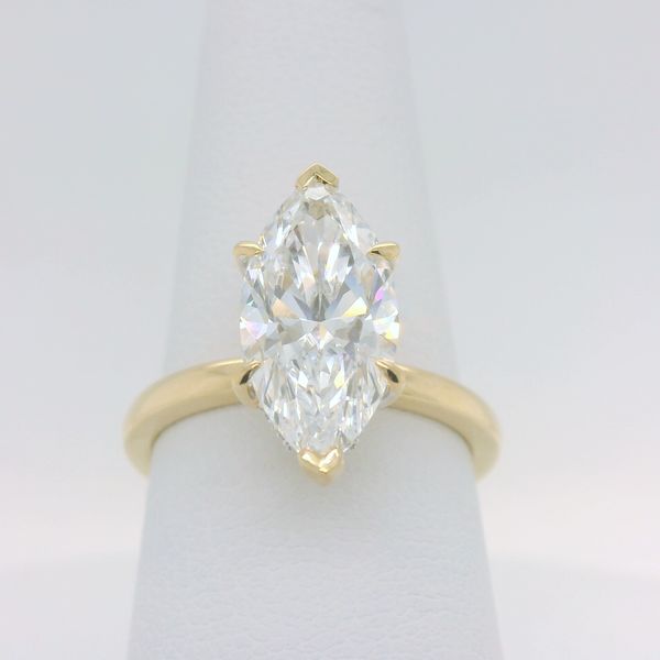 Engagement Ring B & L Jewelers Danville, KY