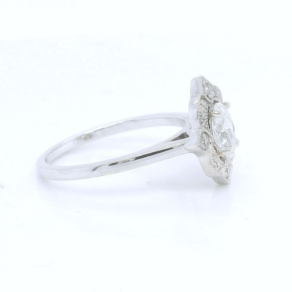 10Kt Yellow Gold Oval Antiqued Halo Engagement Ring Image 2 B & L Jewelers Danville, KY