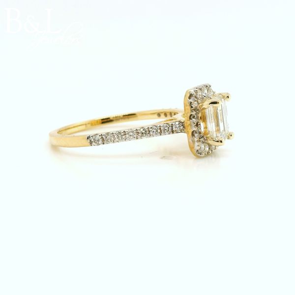 Engagement Ring Image 2 B & L Jewelers Danville, KY