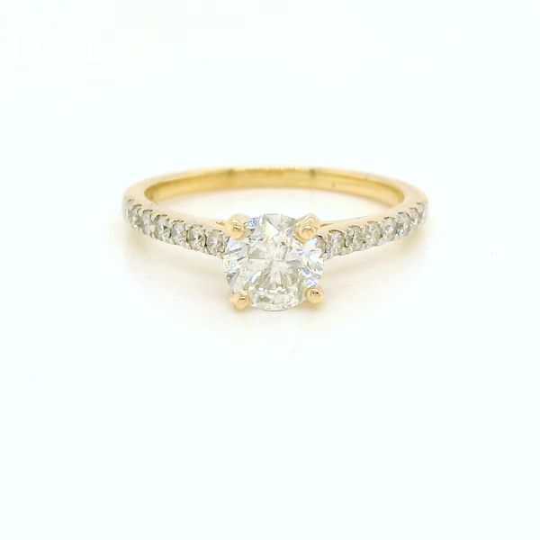 Engagement Ring B & L Jewelers Danville, KY