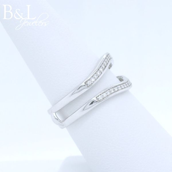 Wedding Band Image 2 B & L Jewelers Danville, KY