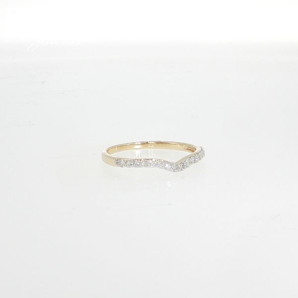 14k Yellow Gold .25ctw Curved Diamond Band Image 2 B & L Jewelers Danville, KY