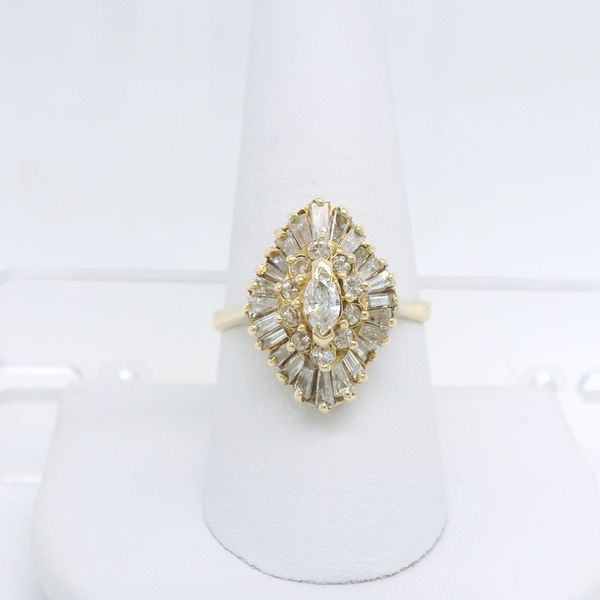 Fashion Ring B & L Jewelers Danville, KY