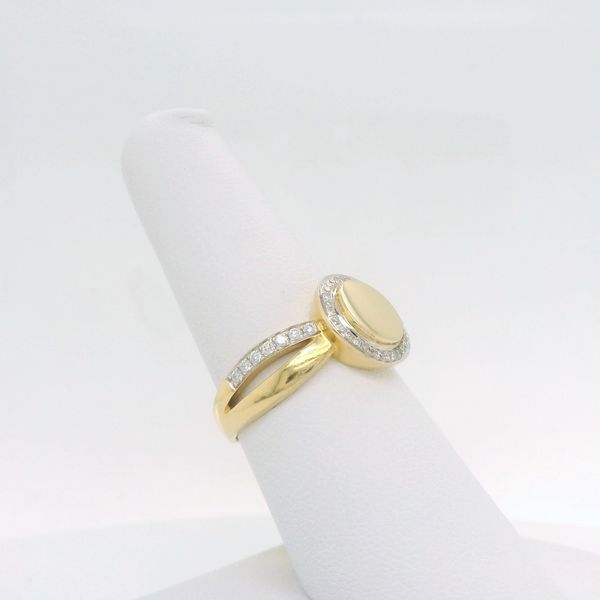 Fashion Ring Image 2 B & L Jewelers Danville, KY