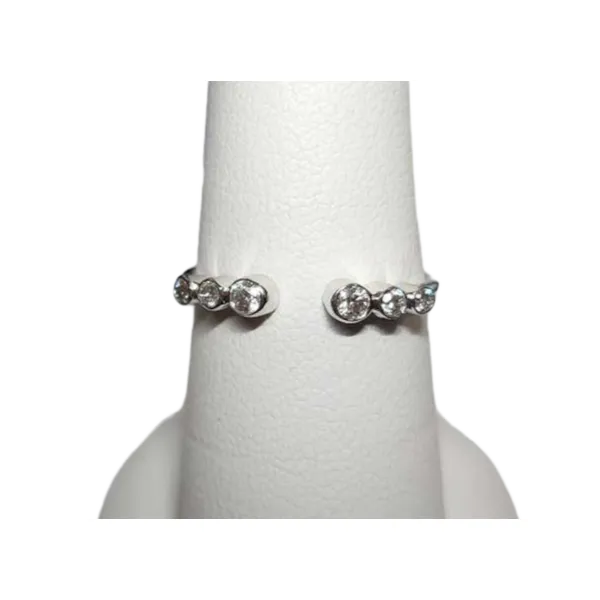 Fashion Ring Image 2 B & L Jewelers Danville, KY