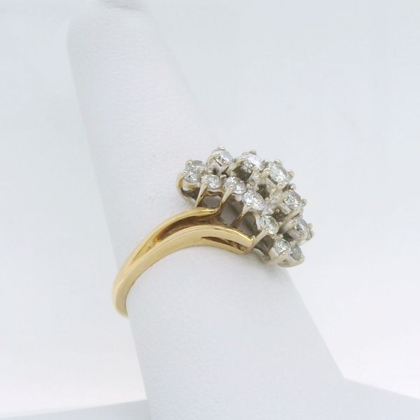 Fashion Ring Image 2 B & L Jewelers Danville, KY