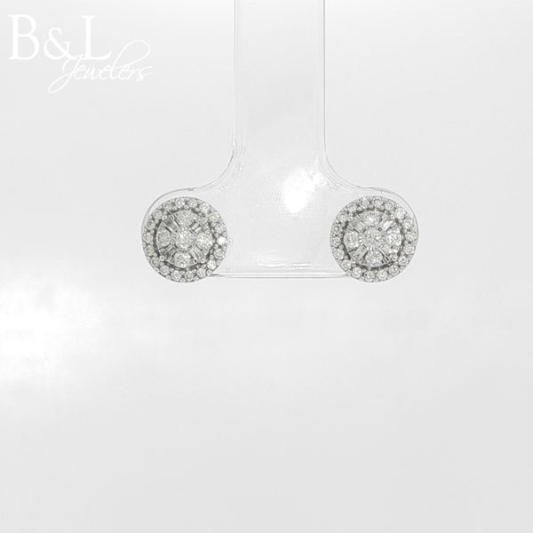 10K White Gold Diamond Halo Stud Earrings B & L Jewelers Danville, KY