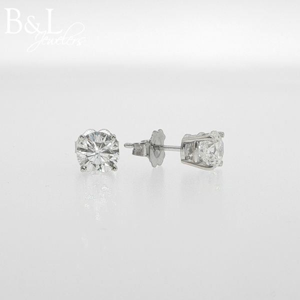 Earrings B & L Jewelers Danville, KY