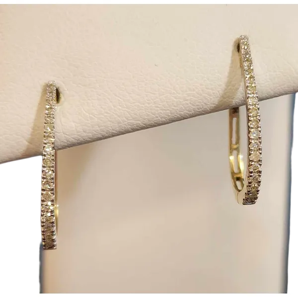 Earrings B & L Jewelers Danville, KY