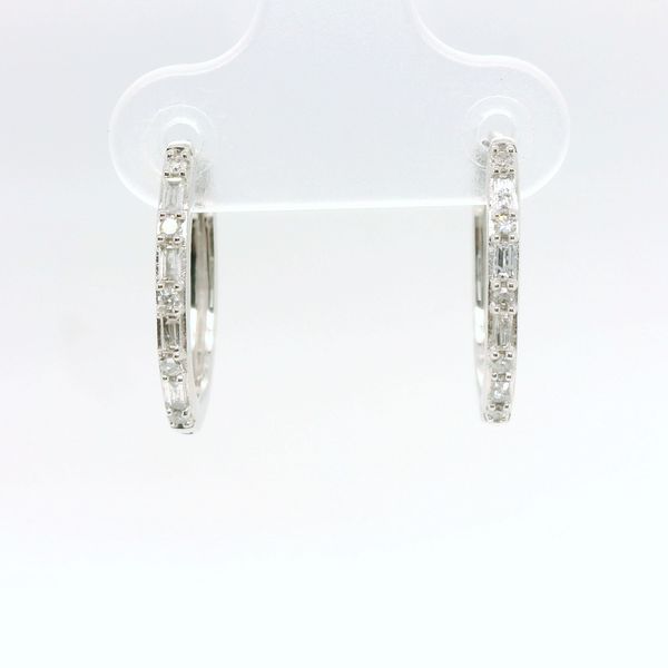 Earrings Image 2 B & L Jewelers Danville, KY