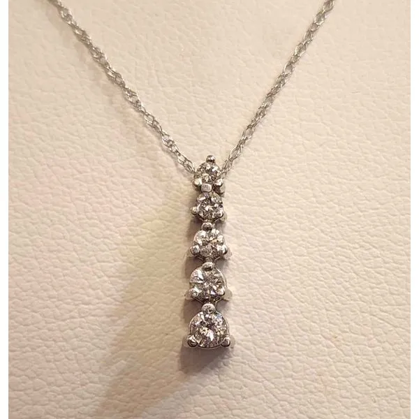 Pendant B & L Jewelers Danville, KY