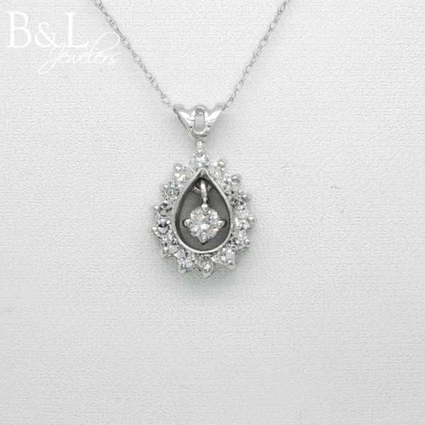 14k White Gold .50ctw Pear Halo Diamond Necklace B & L Jewelers Danville, KY