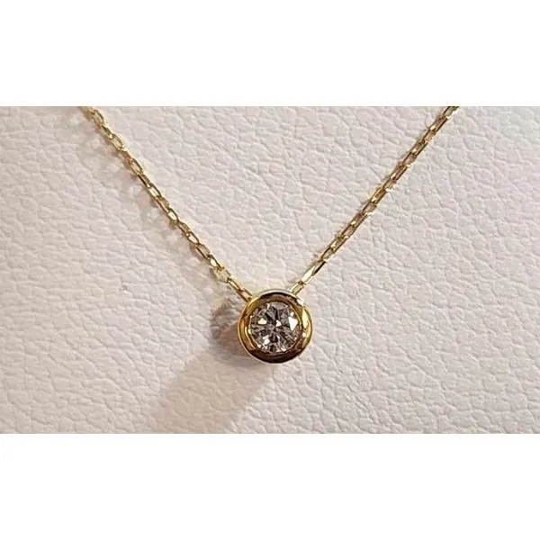 Necklace B & L Jewelers Danville, KY