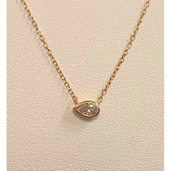 Necklace B & L Jewelers Danville, KY