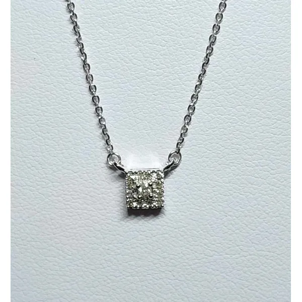 Necklace B & L Jewelers Danville, KY