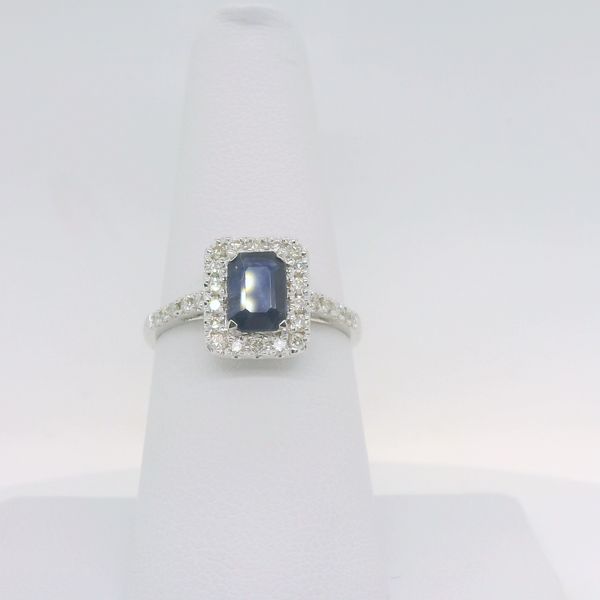 Fashion Ring B & L Jewelers Danville, KY
