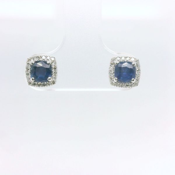 Earrings B & L Jewelers Danville, KY