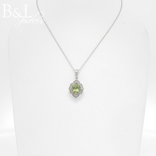 White Gold Peridot Diamond Vintage Necklace Image 2 B & L Jewelers Danville, KY