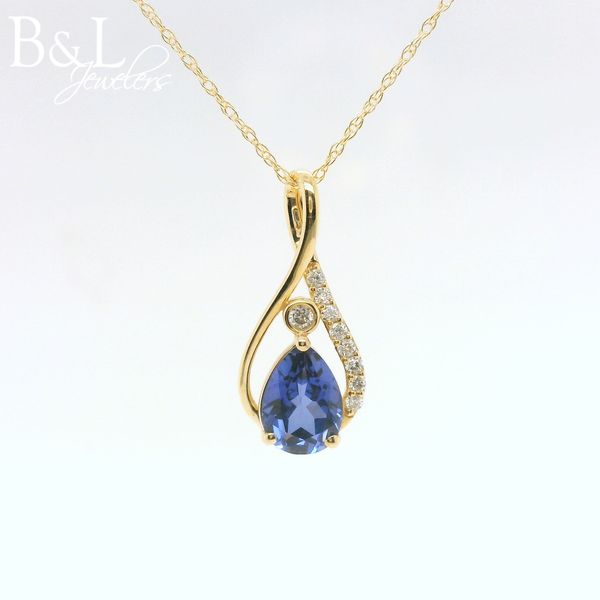 Necklace B & L Jewelers Danville, KY