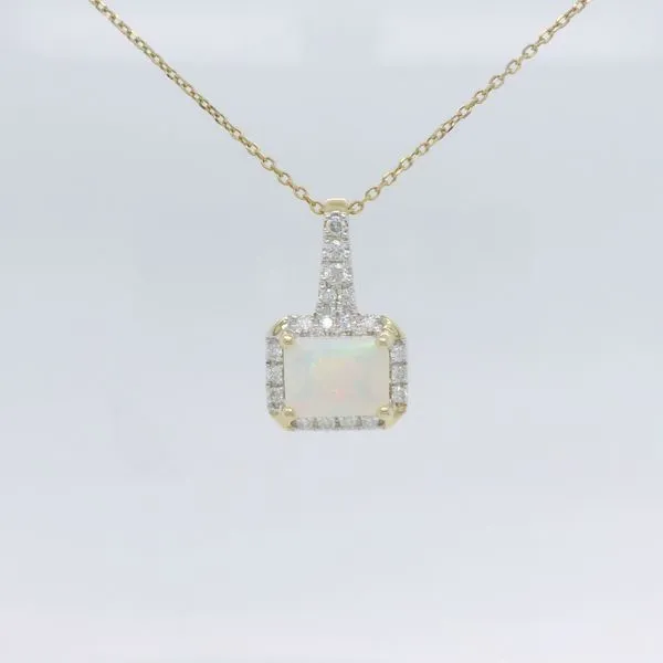 Necklace B & L Jewelers Danville, KY