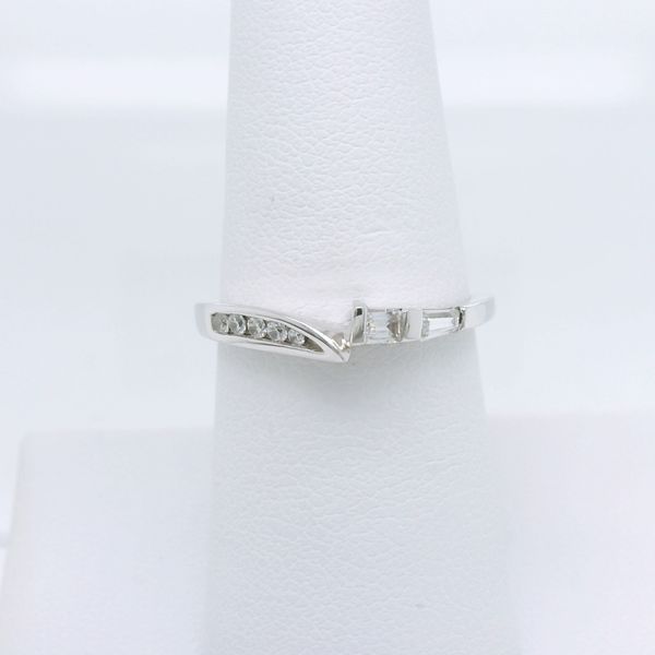 Ring B & L Jewelers Danville, KY