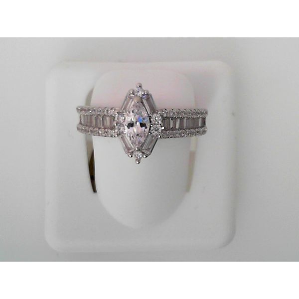 Ring B & L Jewelers Danville, KY