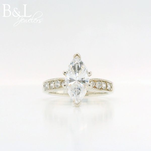 Ring B & L Jewelers Danville, KY