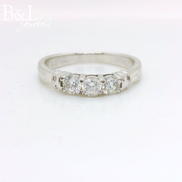 Ring B & L Jewelers Danville, KY