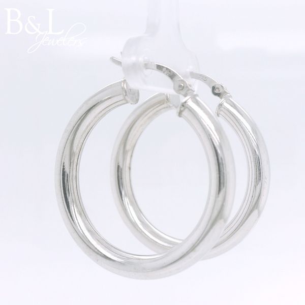 Earrings Image 2 B & L Jewelers Danville, KY