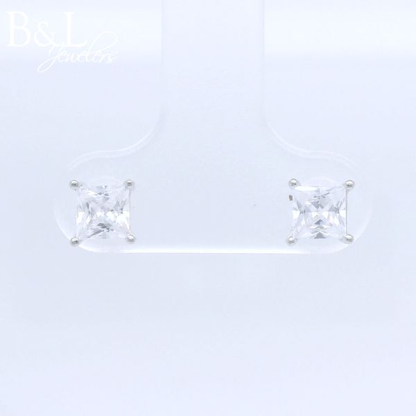 Earrings B & L Jewelers Danville, KY