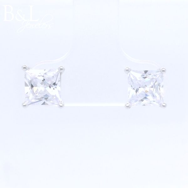 Earrings B & L Jewelers Danville, KY