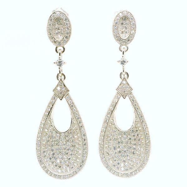 Earrings B & L Jewelers Danville, KY