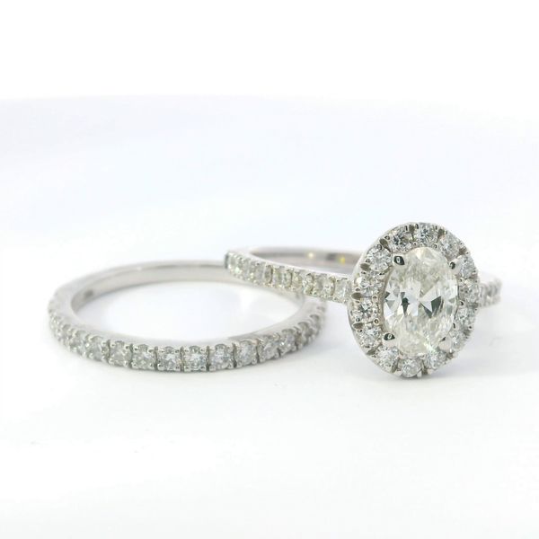 White 14K Gold Oval Diamond Engagement Ring 0.75Ct Center 1.38Ctw Total Diamonds Image 2 Bradley's Jewelers Jacksonville, NC