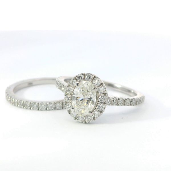 White 14K Gold Oval Diamond Engagement Ring 0.75Ct Center 1.38Ctw Total Diamonds Image 3 Bradley's Jewelers Jacksonville, NC