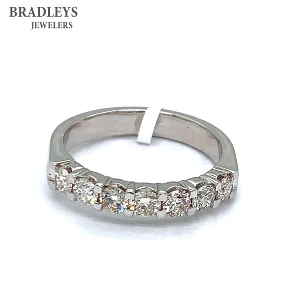 14K White Gold 0.75 CTW 7 Diamond Wedding Band Bradley's Jewelers Jacksonville, NC